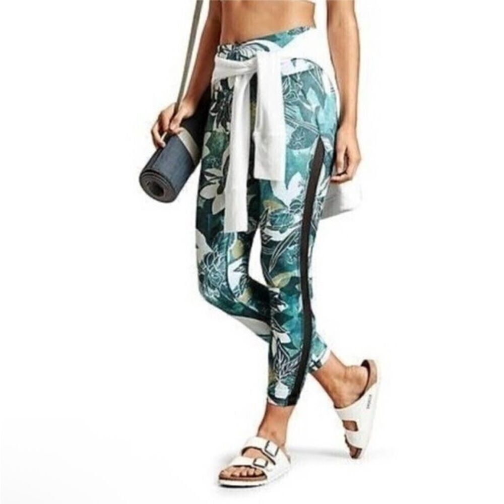NWT Athleta Leafy Floral High Rise Tropical Mesh Chaturanga 7/8 Leggings XS - Picture 3 of 16